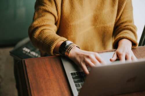 thumbnail christin hume hcfwew744z4 unsplash